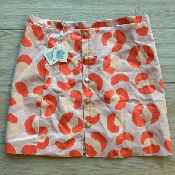 Faux Leather Pink Leopard Button-Front Mini Skirt Large - Picture 2 of 5